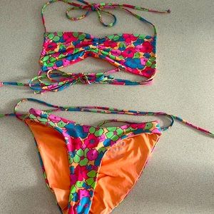 Frankie’s bikini set